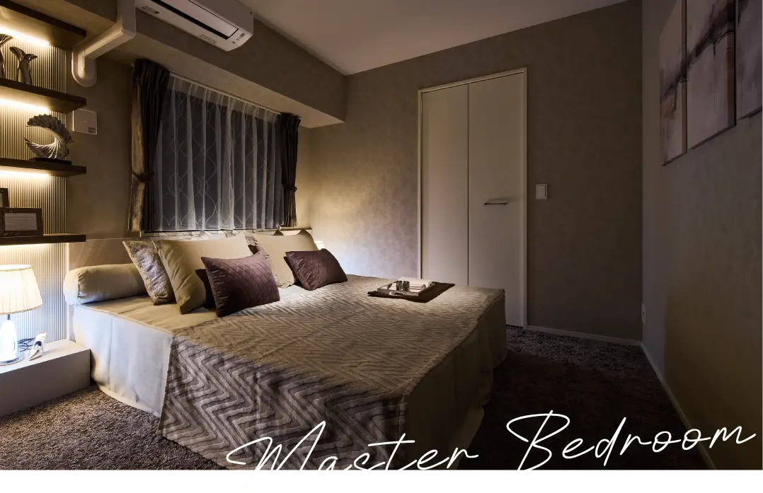 MASTER BEDROOM